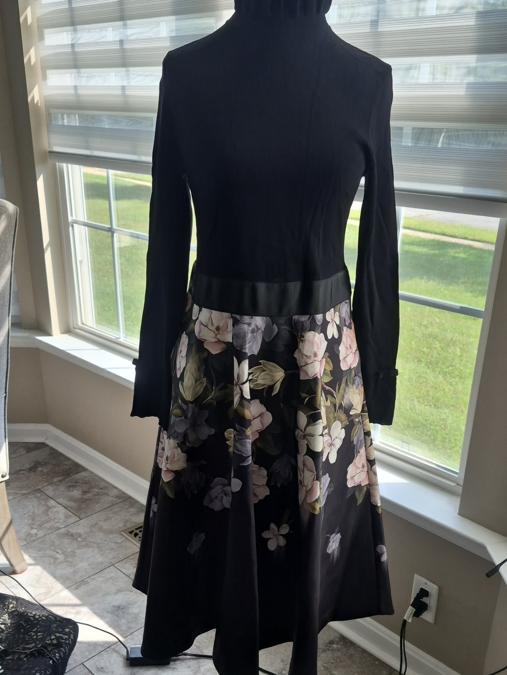 TED BAKER EUC NERIDA FIT FLARE BOTTOM LONG SLEEVE KNIT TOP DRESS
